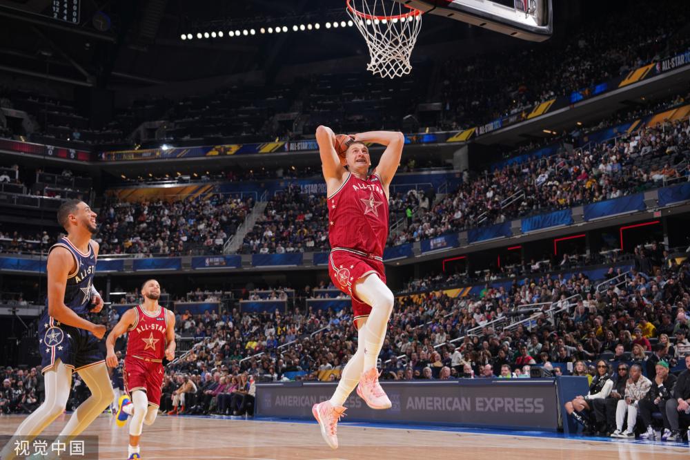 他与孩子们 他与孩子们